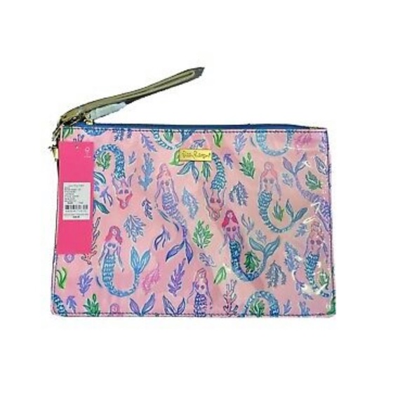 Lilly Pulitzer Pink Blossom Girls Night Out Liara Vinyl Wristlet - Picture 1 of 1
